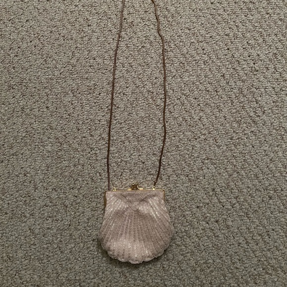 Valerie Steven’s she’ll evening bag - Picture 2 of 15